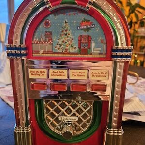 Mr. Christmas Vintage Looking Holiday JukeboxHoliday Jukebox with Festive Lights